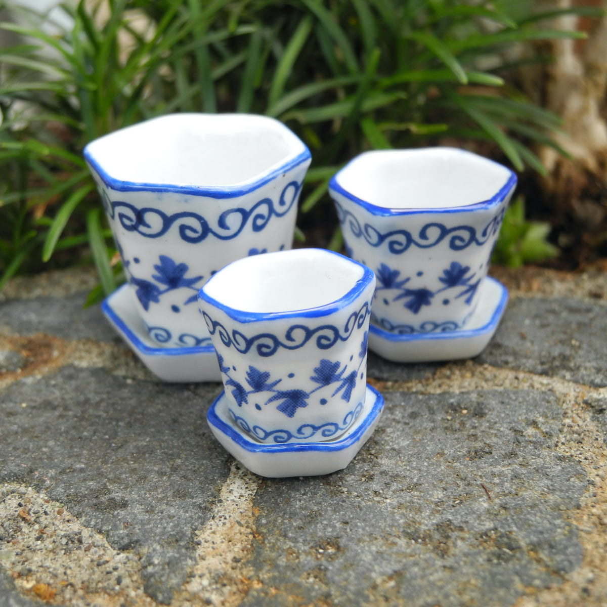 Blue and White Mini China Tea Set