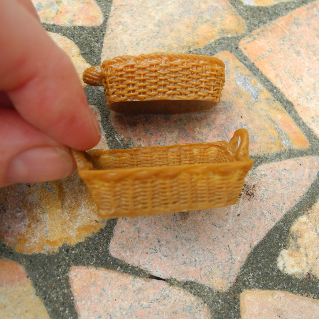Wee Baskets, Set of 2, Golden Brown