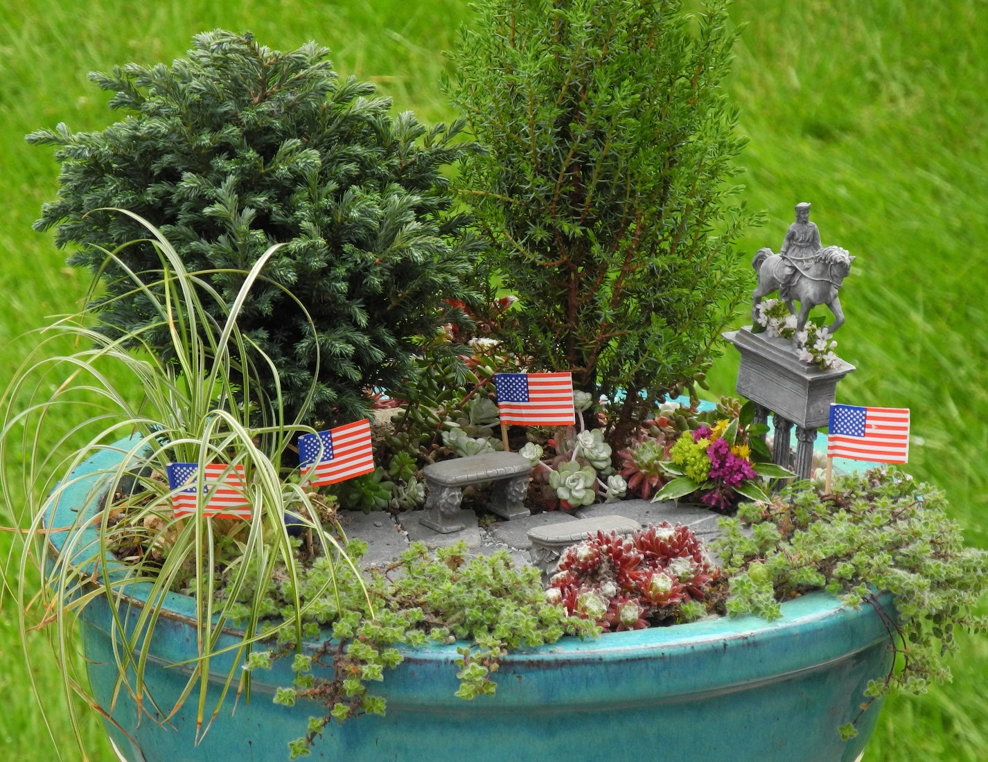 Two Green Thumbs Miniature Garden Center
