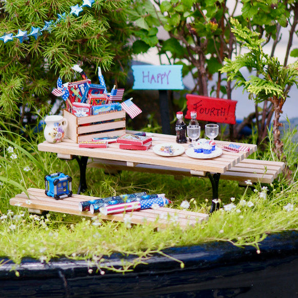Miniature Picnic Bench, Metal Legs