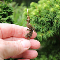 Hanging Parrot with Shepherd's Hook