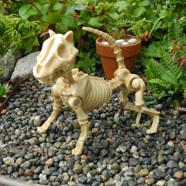 Skeleton Cat, Pose-able!