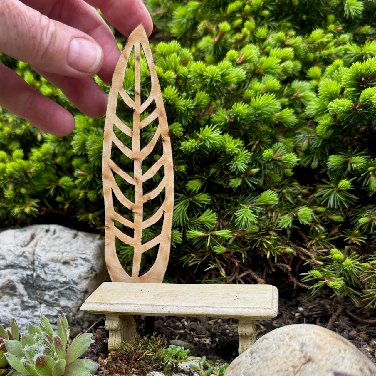 Miniature Fern Trellis