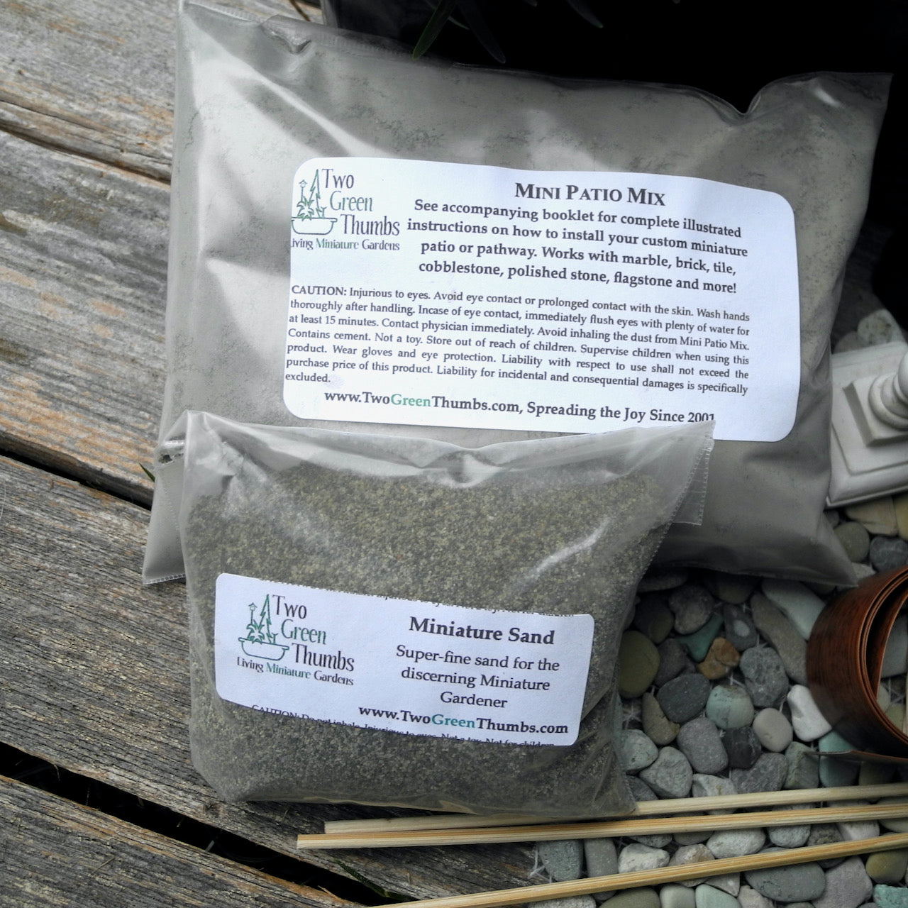 DIY Indoor/Outdoor Miniature Garden Kit PLUS Ebooks