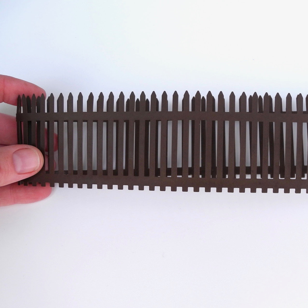 Metal Rustic Picket Fence with Stakes